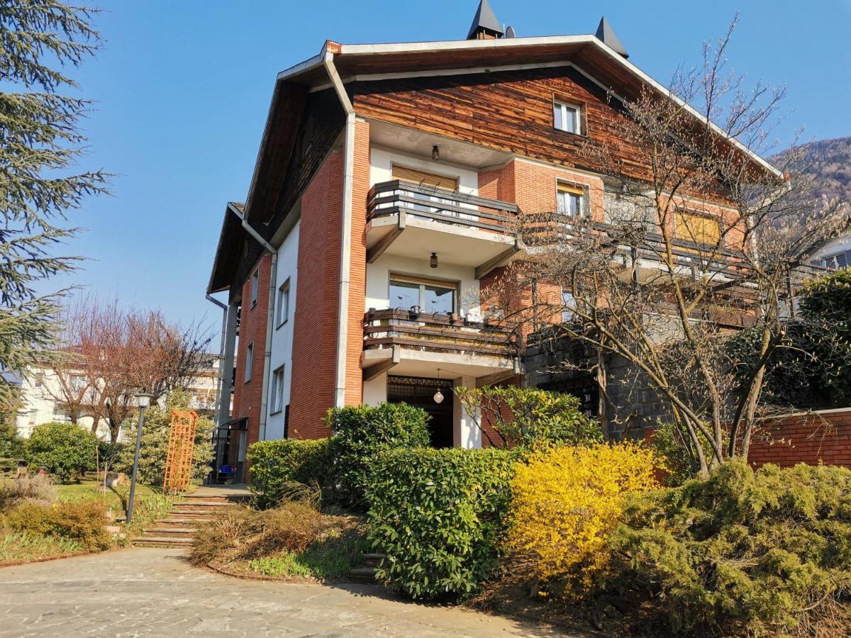 Appartement La Casa Del Quirino à Tirano Extérieur photo