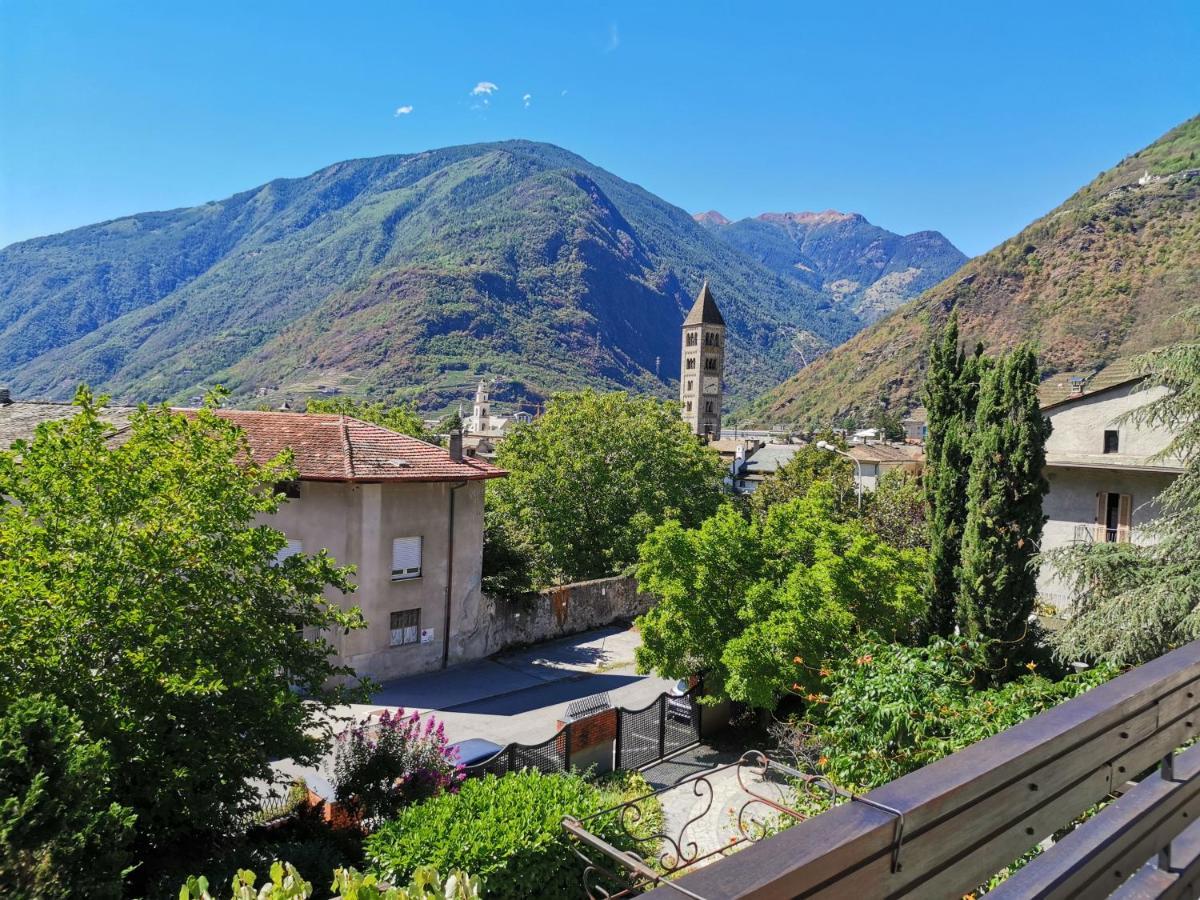 Appartement La Casa Del Quirino à Tirano Extérieur photo